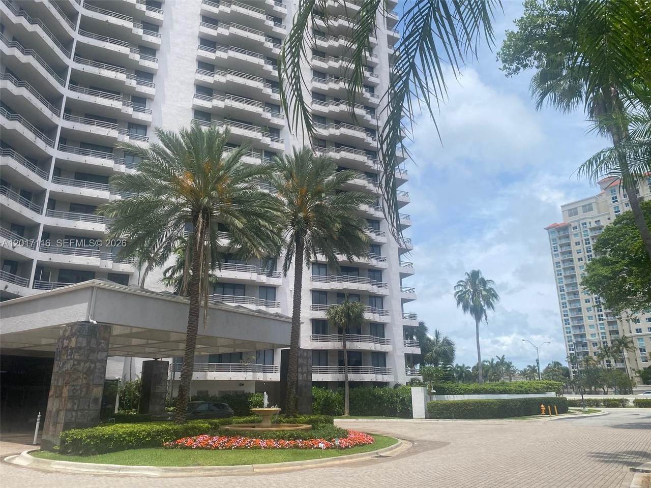 https://bt-photos.global.ssl.fastly.net/miami/1280_boomver_1_A12017116-2.jpg