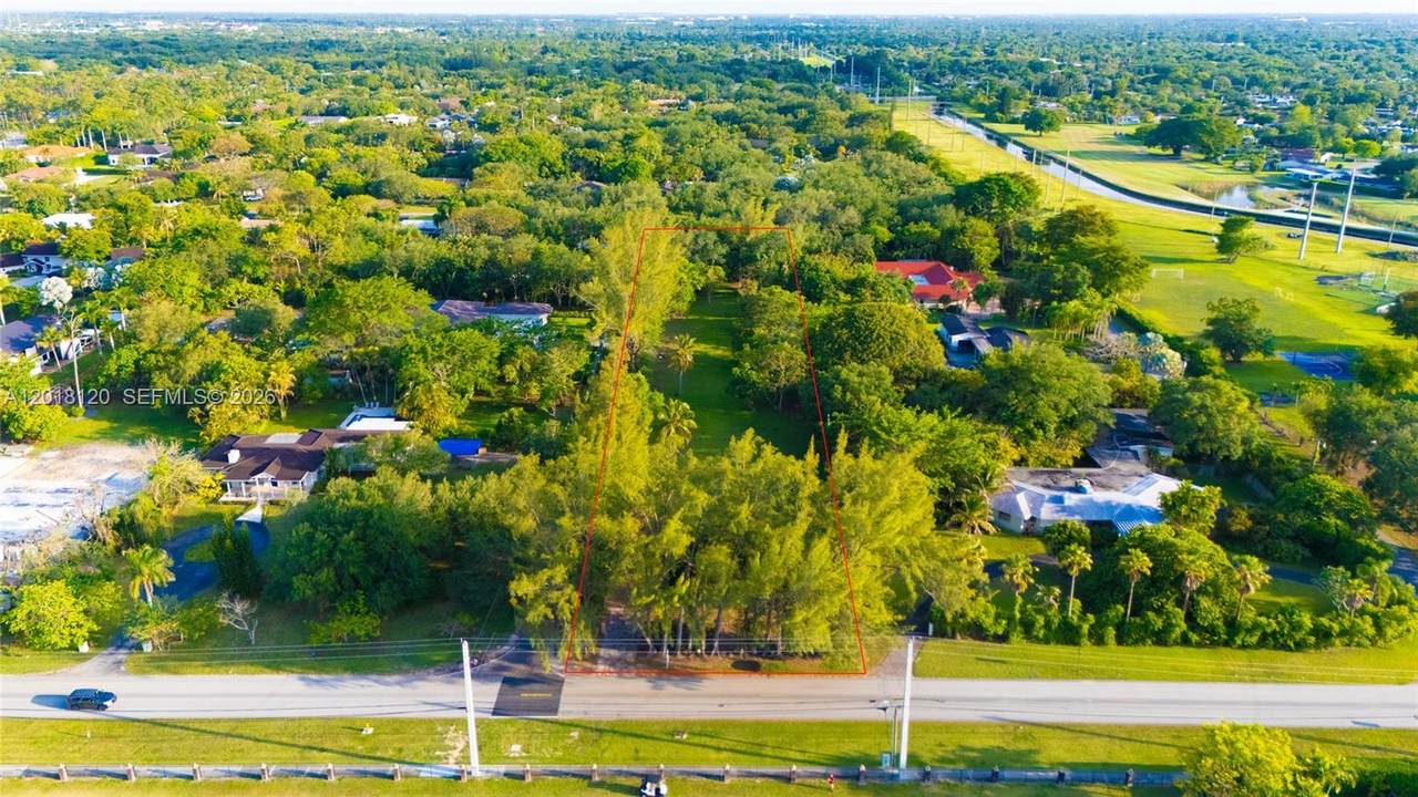 https://bt-photos.global.ssl.fastly.net/miami/1280_boomver_1_A12018120-2.jpg