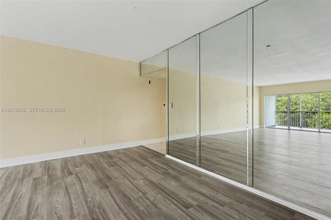 https://bt-photos.global.ssl.fastly.net/miami/1280_boomver_2_A12018202-2.jpg