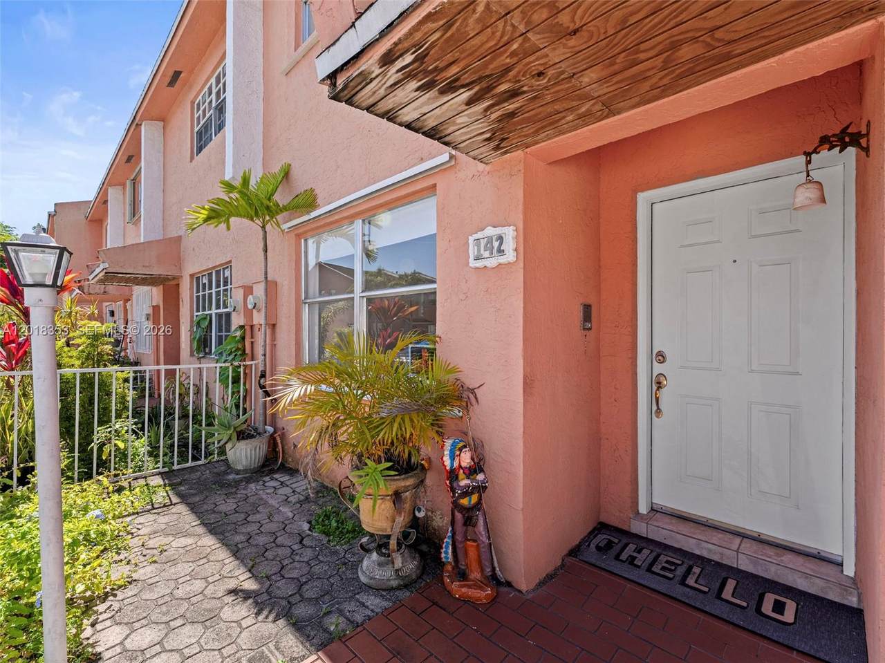 https://bt-photos.global.ssl.fastly.net/miami/1280_boomver_1_A12018353-2.jpg