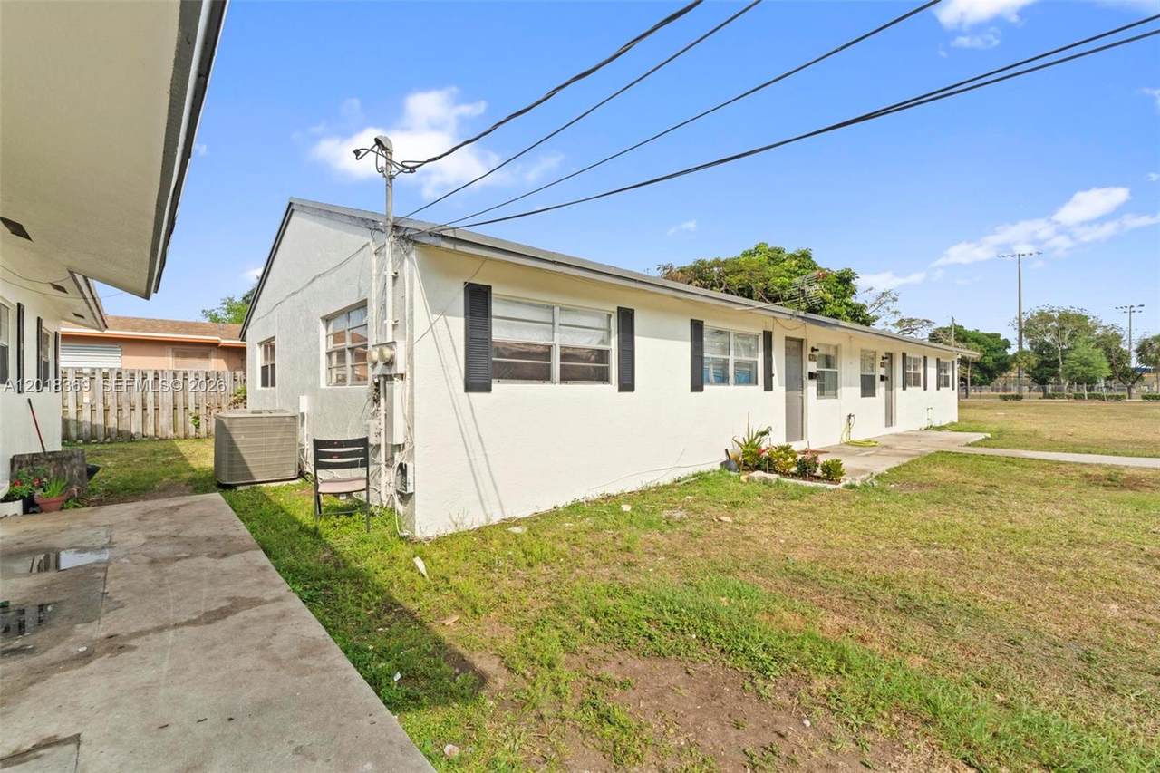 https://bt-photos.global.ssl.fastly.net/miami/1280_boomver_1_A12018369-2.jpg