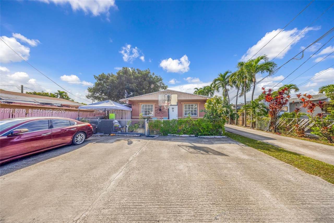https://bt-photos.global.ssl.fastly.net/miami/1280_boomver_1_A12018716-2.jpg