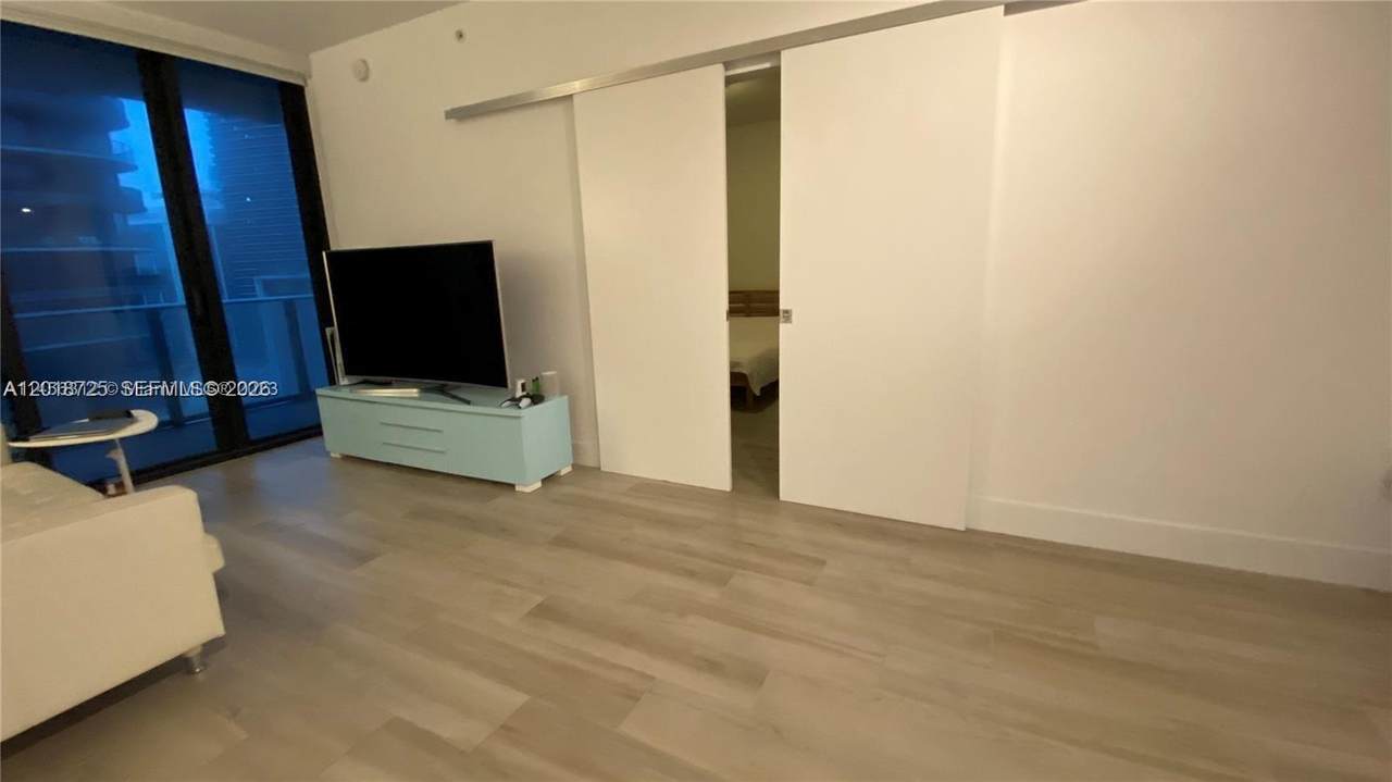 https://bt-photos.global.ssl.fastly.net/miami/1280_boomver_1_A12018725-2.jpg