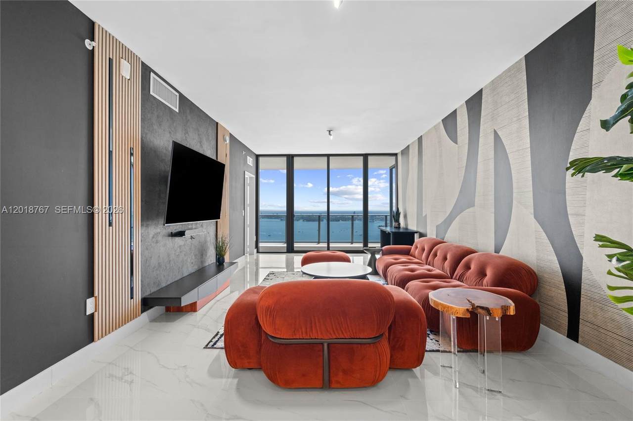 https://bt-photos.global.ssl.fastly.net/miami/1280_boomver_1_A12018767-2.jpg