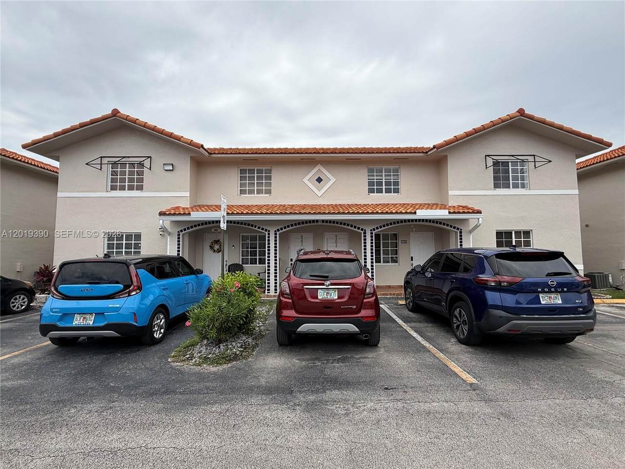 https://bt-photos.global.ssl.fastly.net/miami/1280_boomver_1_A12019390-2.jpg