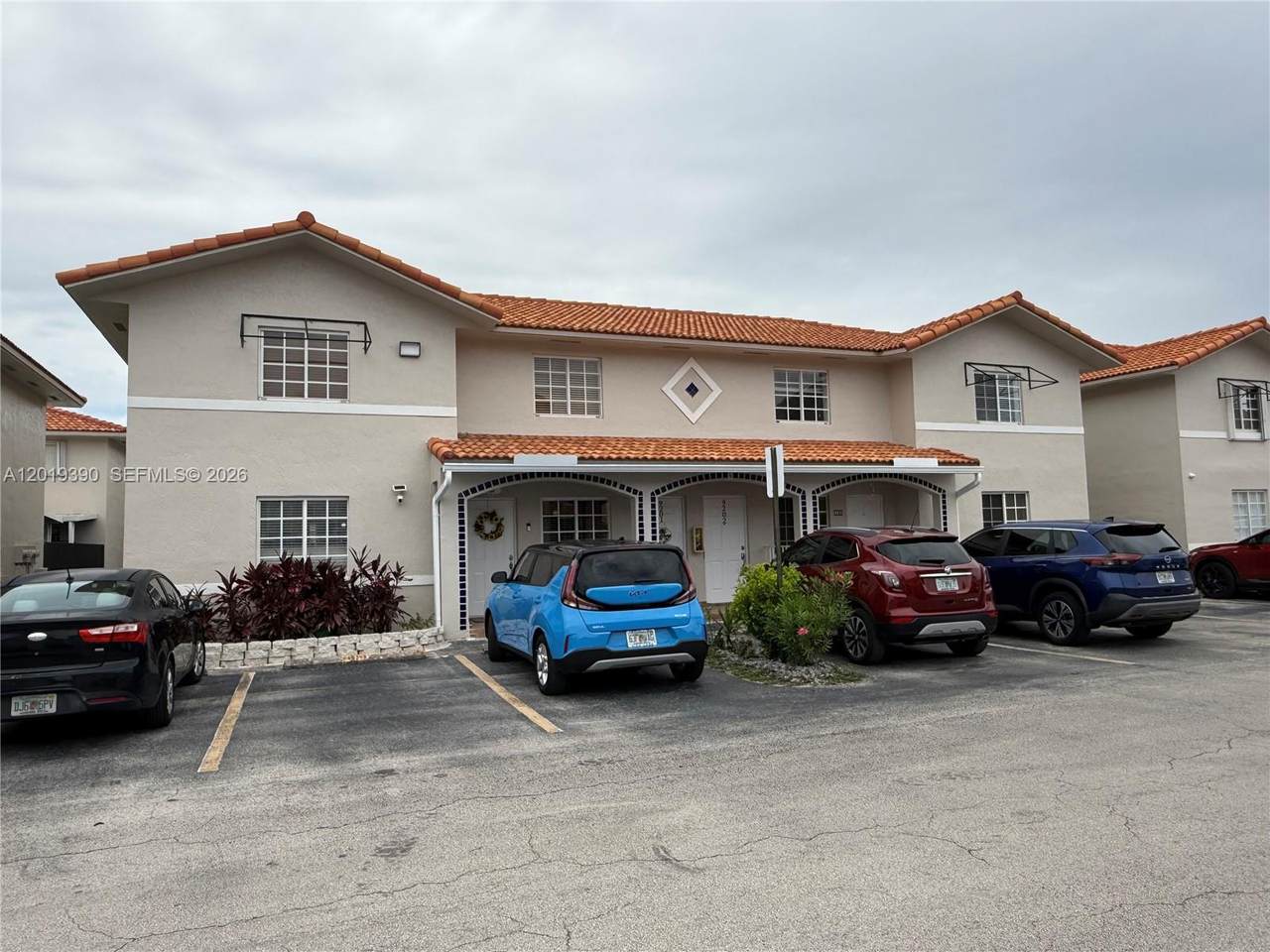 https://bt-photos.global.ssl.fastly.net/miami/1280_boomver_1_A12019390-2.jpg