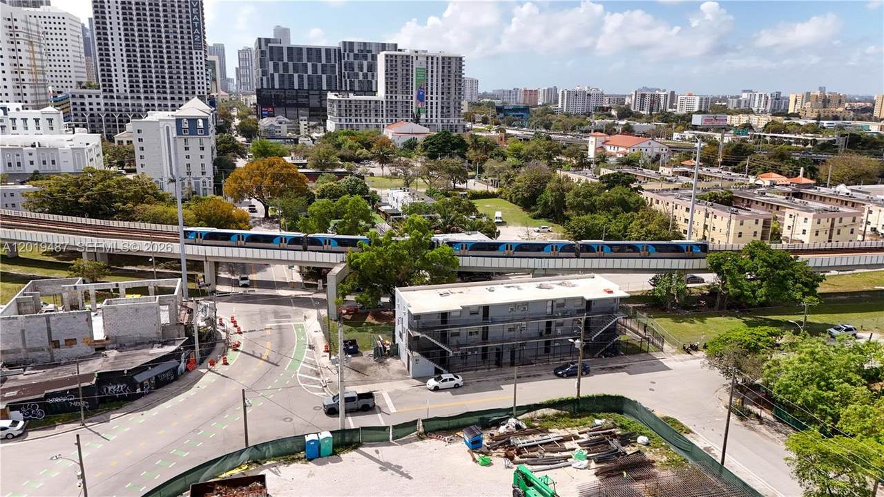 https://bt-photos.global.ssl.fastly.net/miami/1280_boomver_1_A12019487-2.jpg