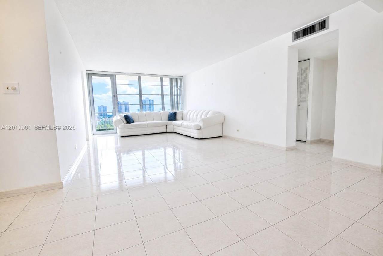 https://bt-photos.global.ssl.fastly.net/miami/1280_boomver_1_A12019561-2.jpg