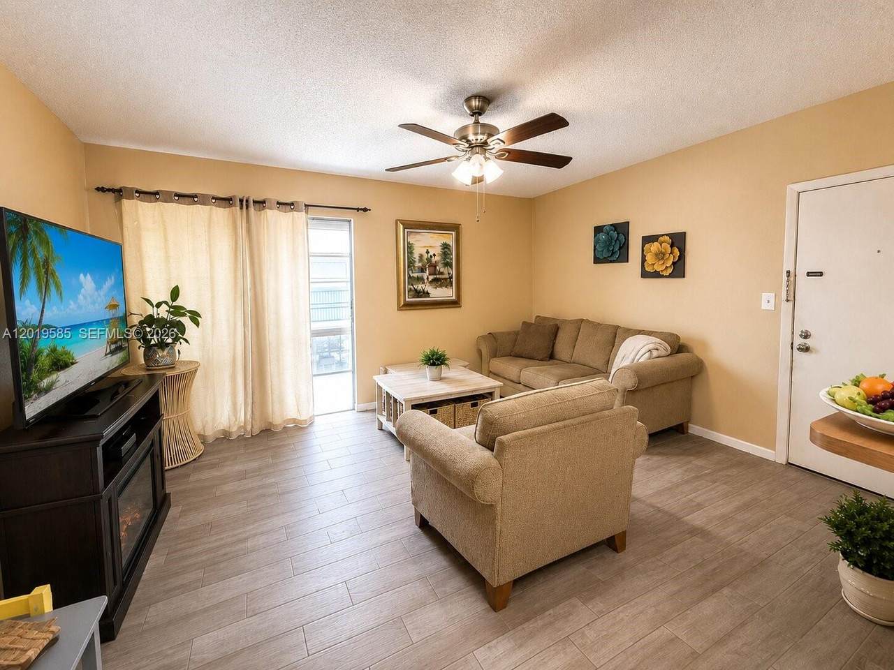 https://bt-photos.global.ssl.fastly.net/miami/1280_boomver_1_A12019585-2.jpg