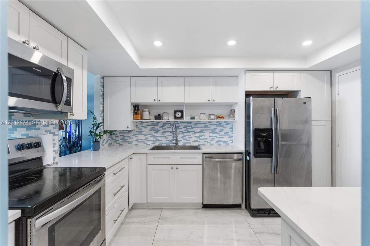 https://bt-photos.global.ssl.fastly.net/miami/1280_boomver_1_A12019874-2.jpg