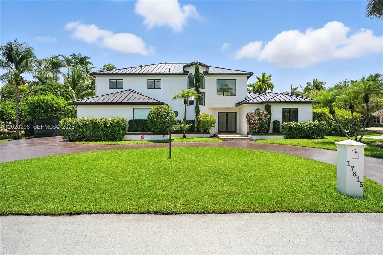 17815 83rd Ct - Photo 1