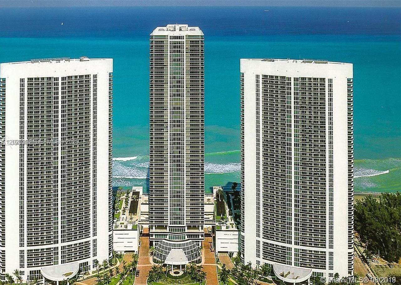 1800 Ocean Dr - Photo 1