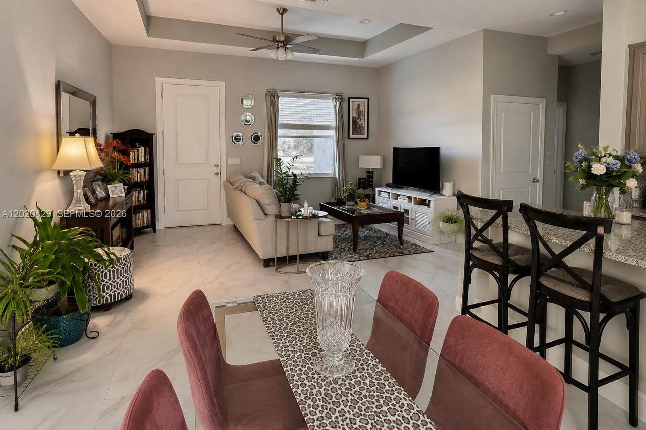 https://bt-photos.global.ssl.fastly.net/miami/1280_boomver_1_A12020429-2.jpg