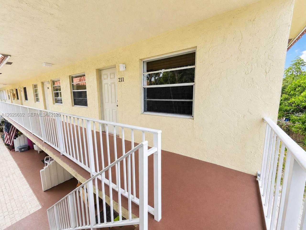 https://bt-photos.global.ssl.fastly.net/miami/1280_boomver_1_A12020692-2.jpg