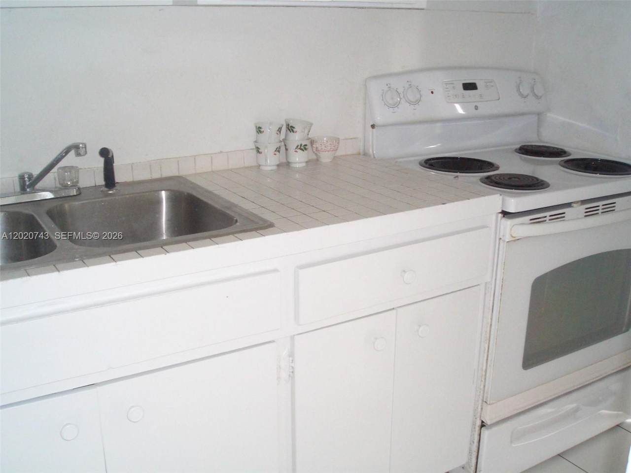 https://bt-photos.global.ssl.fastly.net/miami/1280_boomver_1_A12020743-2.jpg