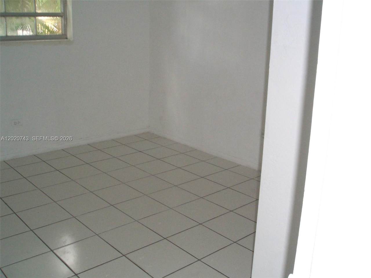 https://bt-photos.global.ssl.fastly.net/miami/1280_boomver_1_A12020743-2.jpg