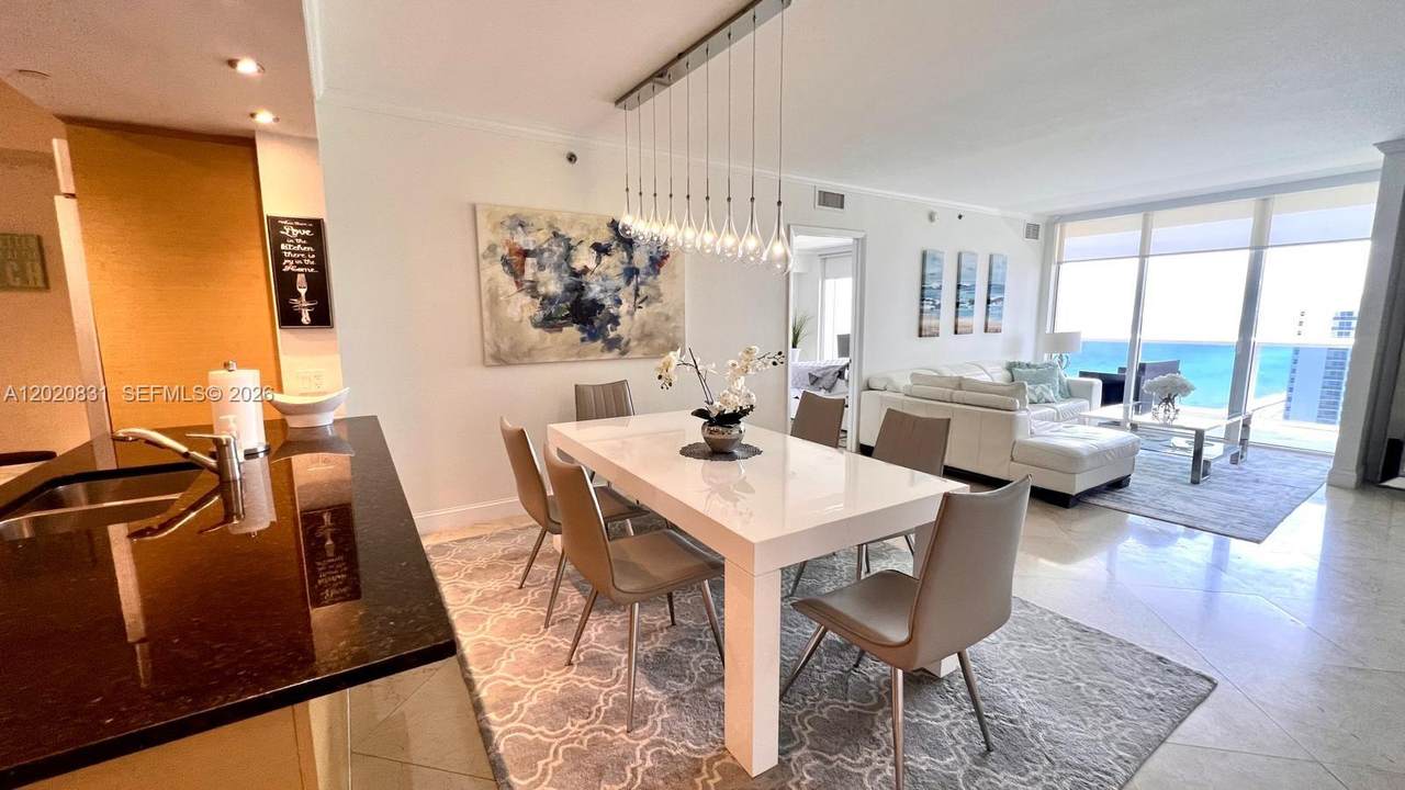 1830 Ocean Dr - Photo 1