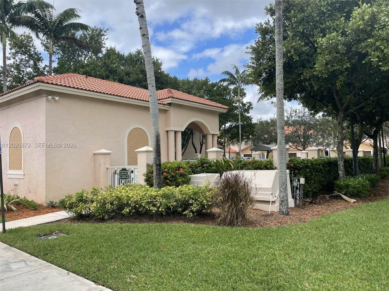 https://bt-photos.global.ssl.fastly.net/miami/1280_boomver_1_A12020872-2.jpg