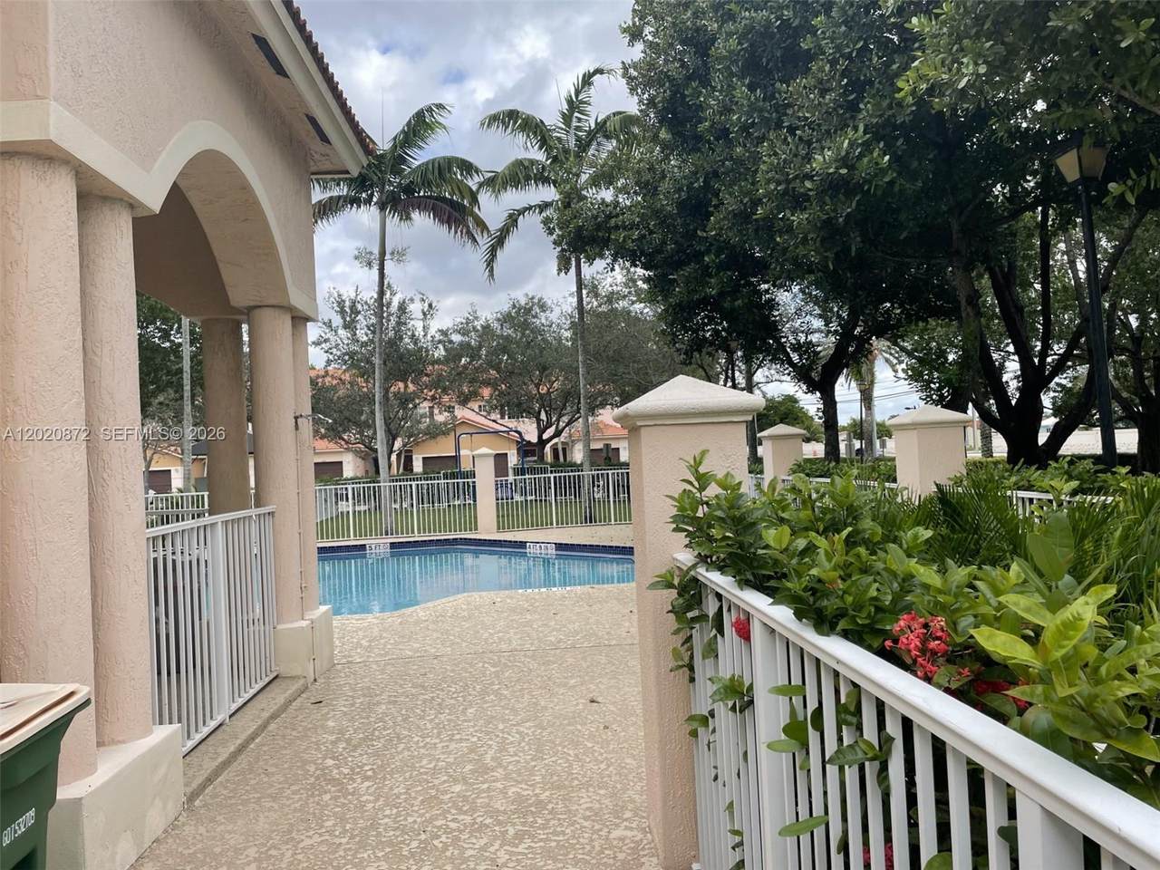 https://bt-photos.global.ssl.fastly.net/miami/1280_boomver_1_A12020872-2.jpg