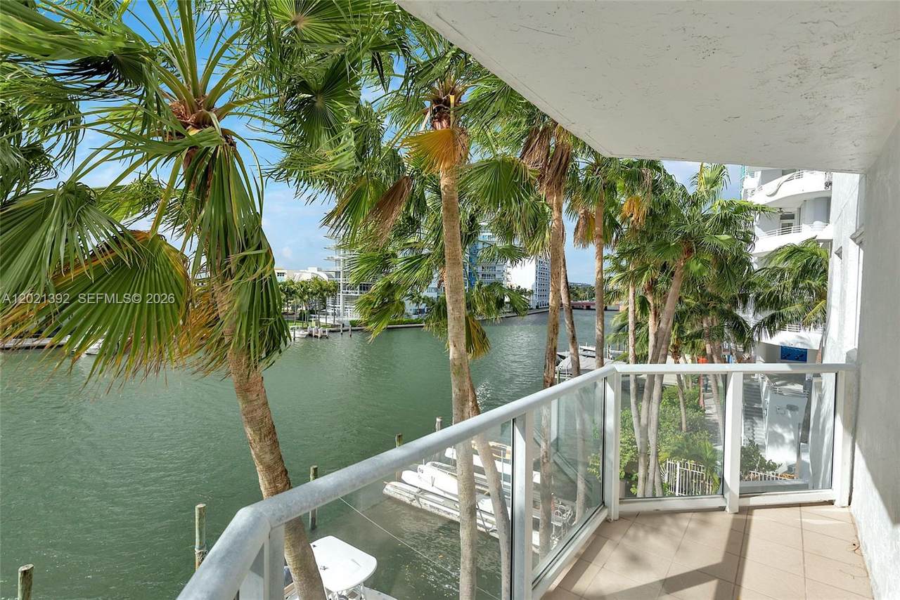 https://bt-photos.global.ssl.fastly.net/miami/1280_boomver_1_A12021392-2.jpg