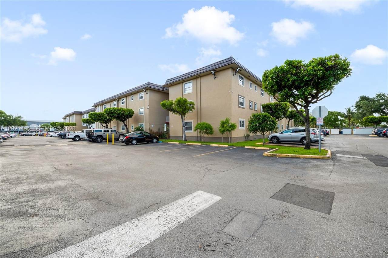 4655 Palm Ave - Photo 1