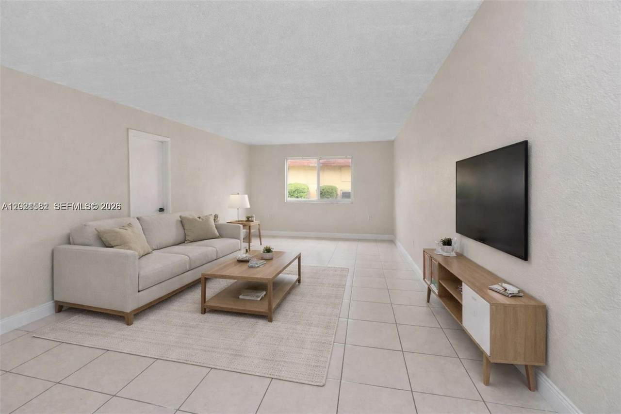 505 177th St - Photo 1