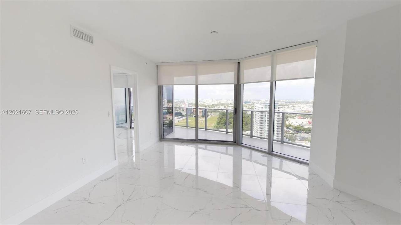 https://bt-photos.global.ssl.fastly.net/miami/1280_boomver_1_A12021607-2.jpg