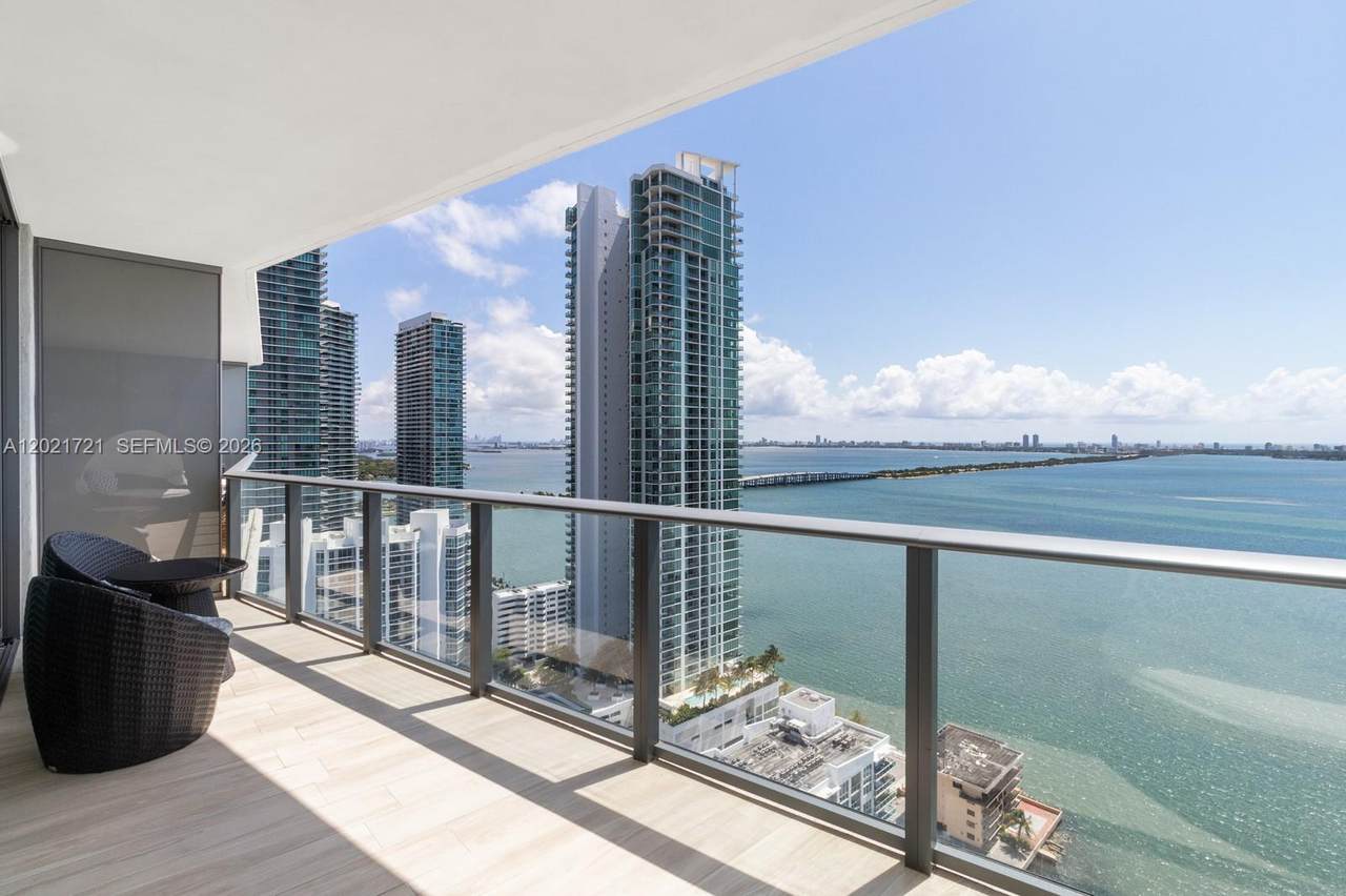 https://bt-photos.global.ssl.fastly.net/miami/1280_boomver_1_A12021721-2.jpg