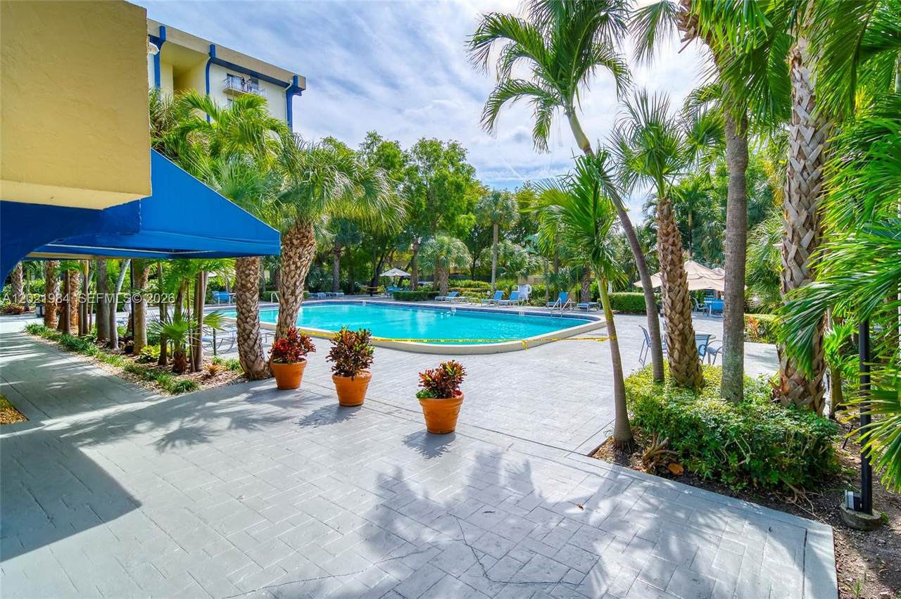 https://bt-photos.global.ssl.fastly.net/miami/1280_boomver_1_A12021984-2.jpg