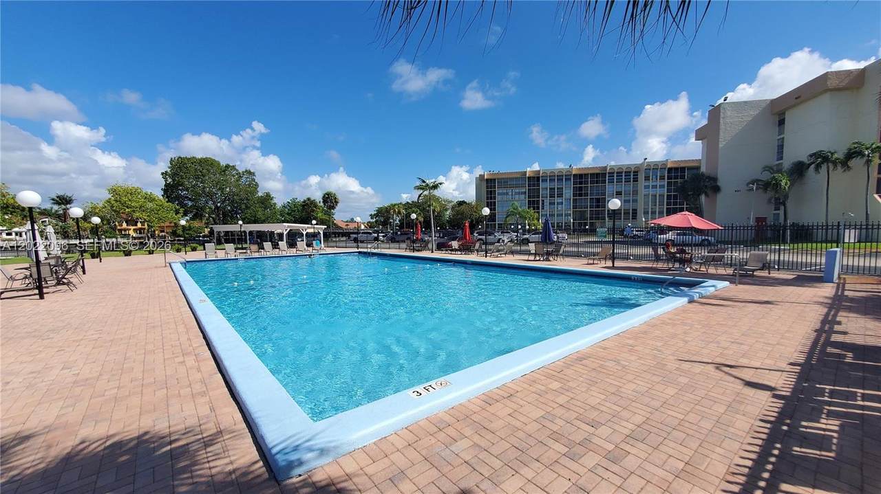 https://bt-photos.global.ssl.fastly.net/miami/1280_boomver_1_A12022096-2.jpg