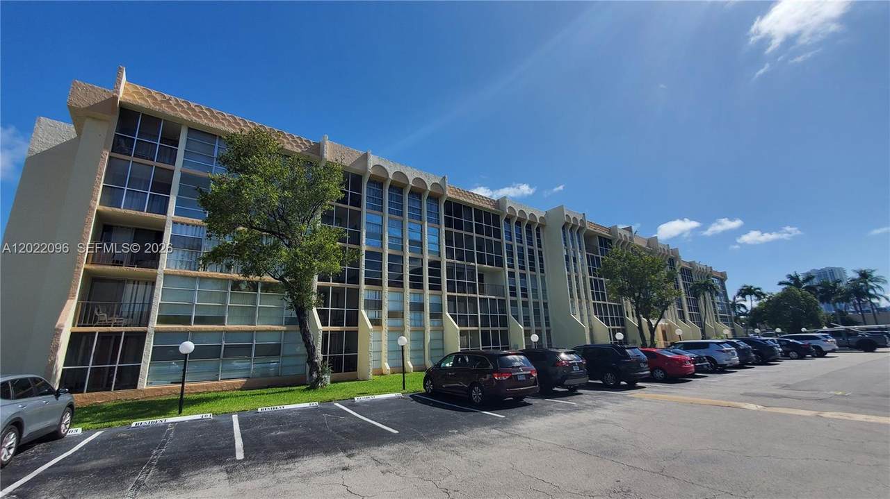 https://bt-photos.global.ssl.fastly.net/miami/1280_boomver_1_A12022096-2.jpg