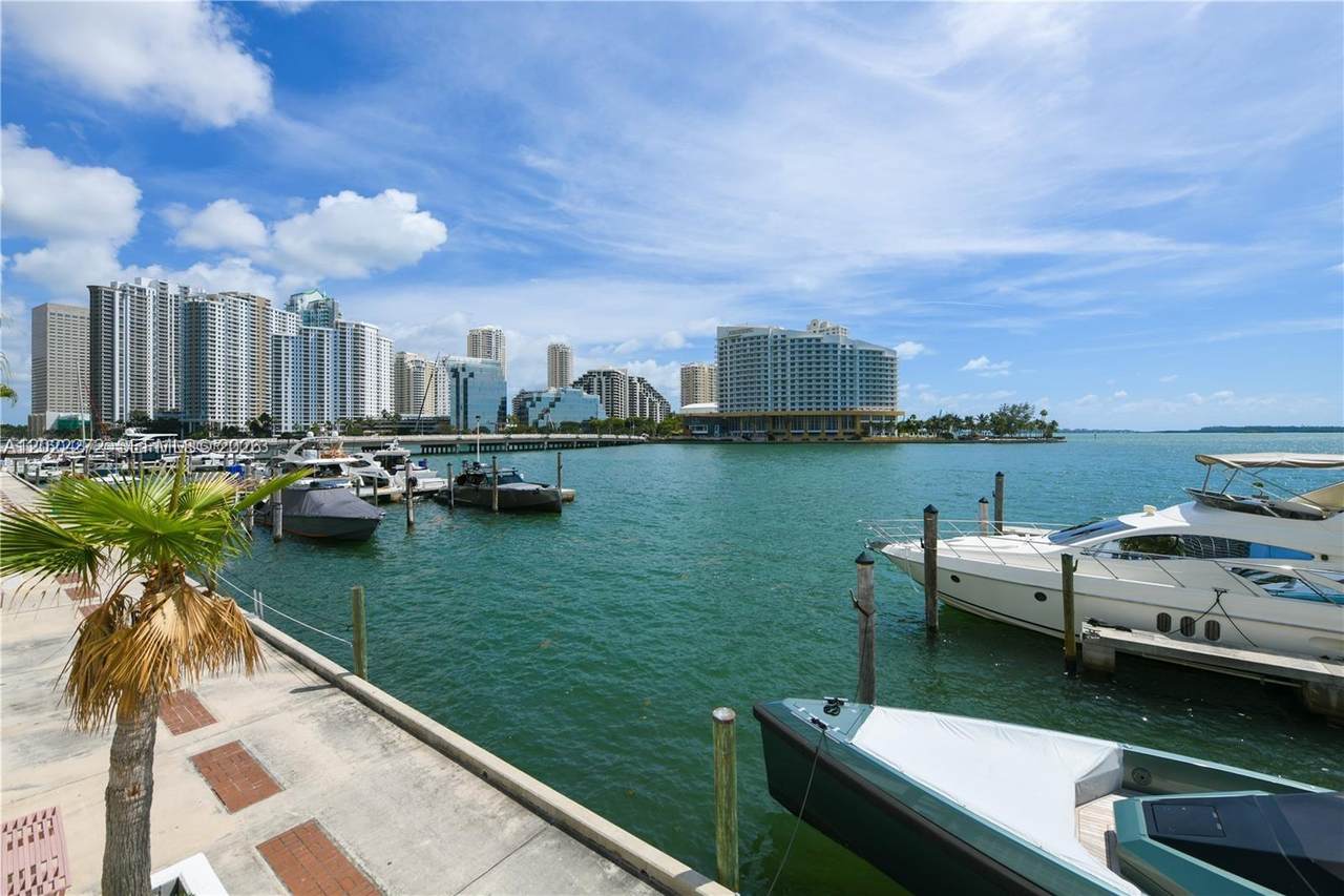 https://bt-photos.global.ssl.fastly.net/miami/orig_boomver_1_A12022272-2.jpg