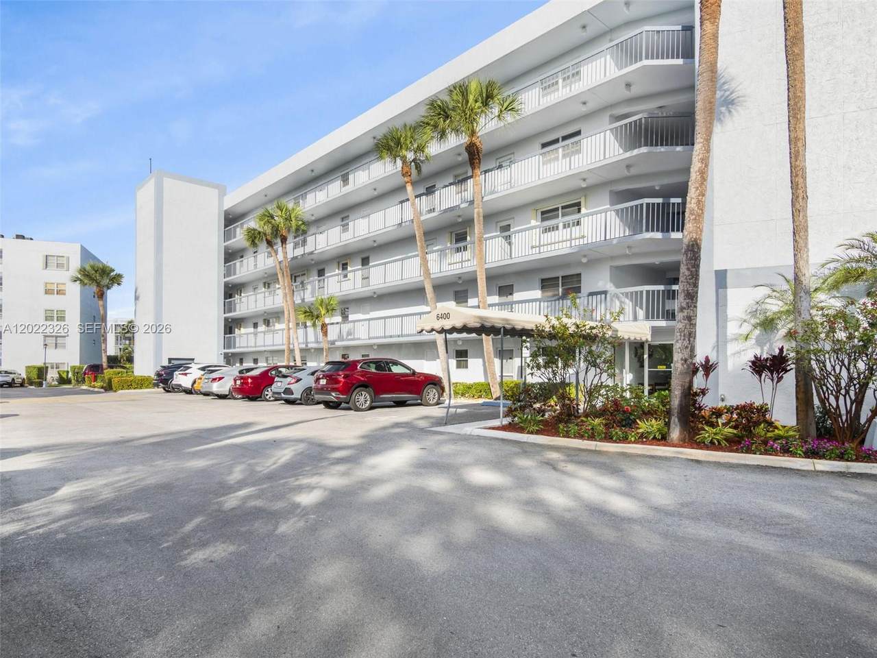 https://bt-photos.global.ssl.fastly.net/miami/1280_boomver_1_A12022326-2.jpg