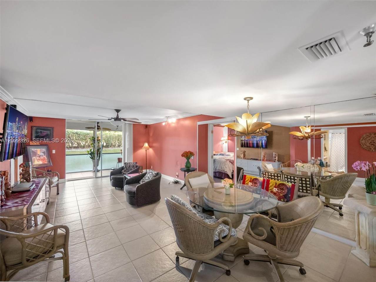 https://bt-photos.global.ssl.fastly.net/miami/1280_boomver_1_A12022326-2.jpg