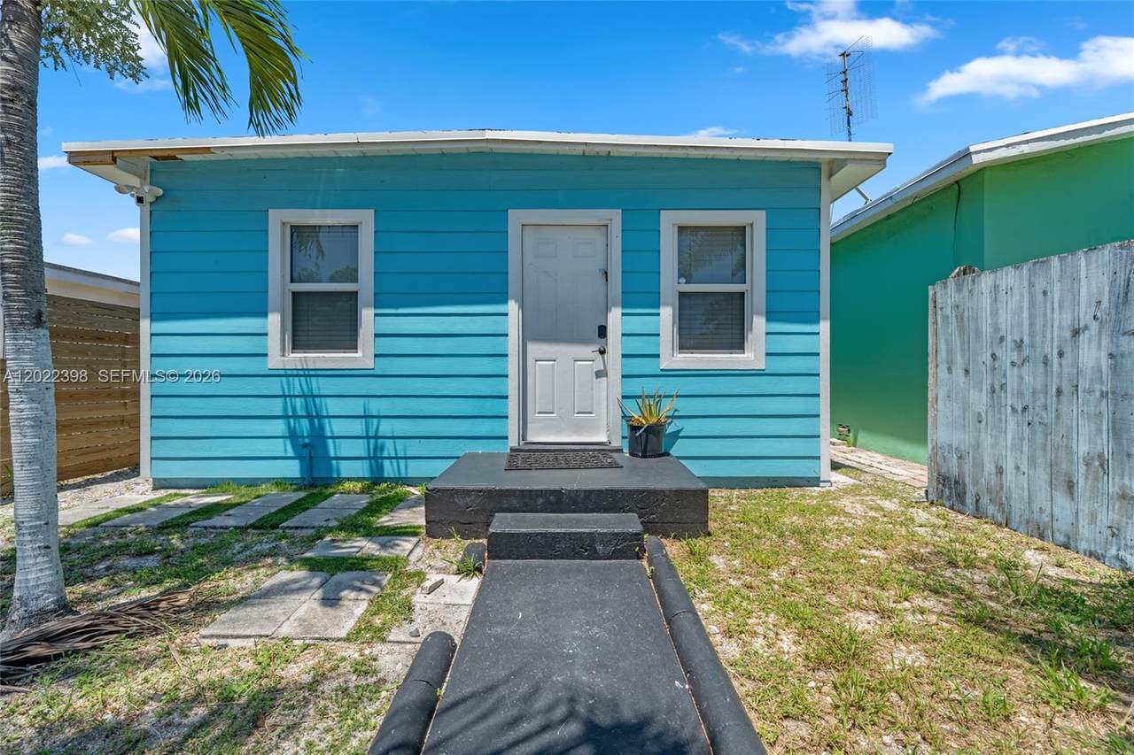 https://bt-photos.global.ssl.fastly.net/miami/1280_boomver_1_A12022398-2.jpg