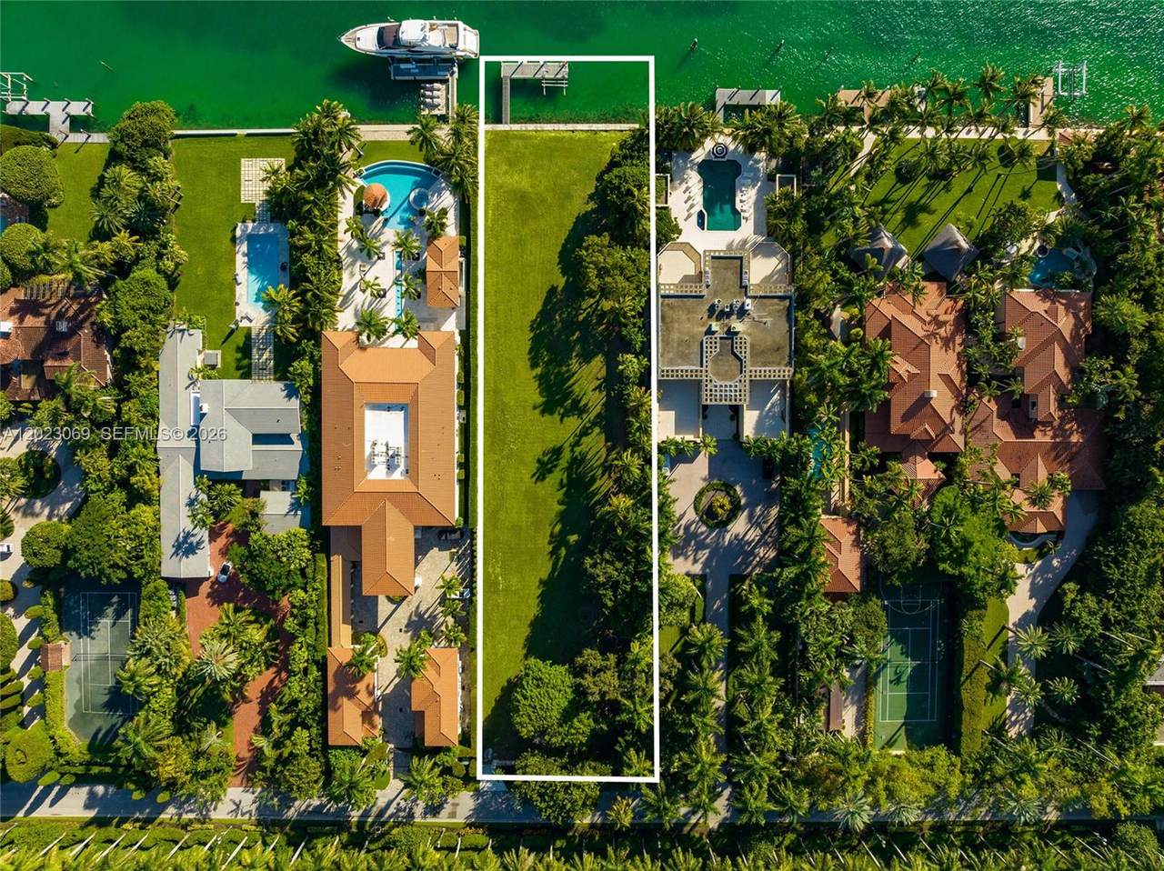 https://bt-photos.global.ssl.fastly.net/miami/1280_boomver_1_A12023069-2.jpg