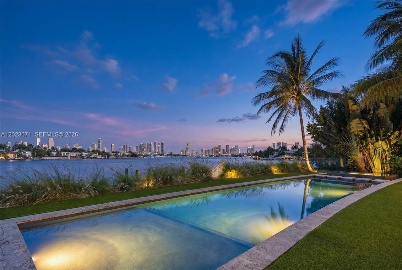 https://bt-photos.global.ssl.fastly.net/miami/1280_boomver_1_A12023071-2.jpg