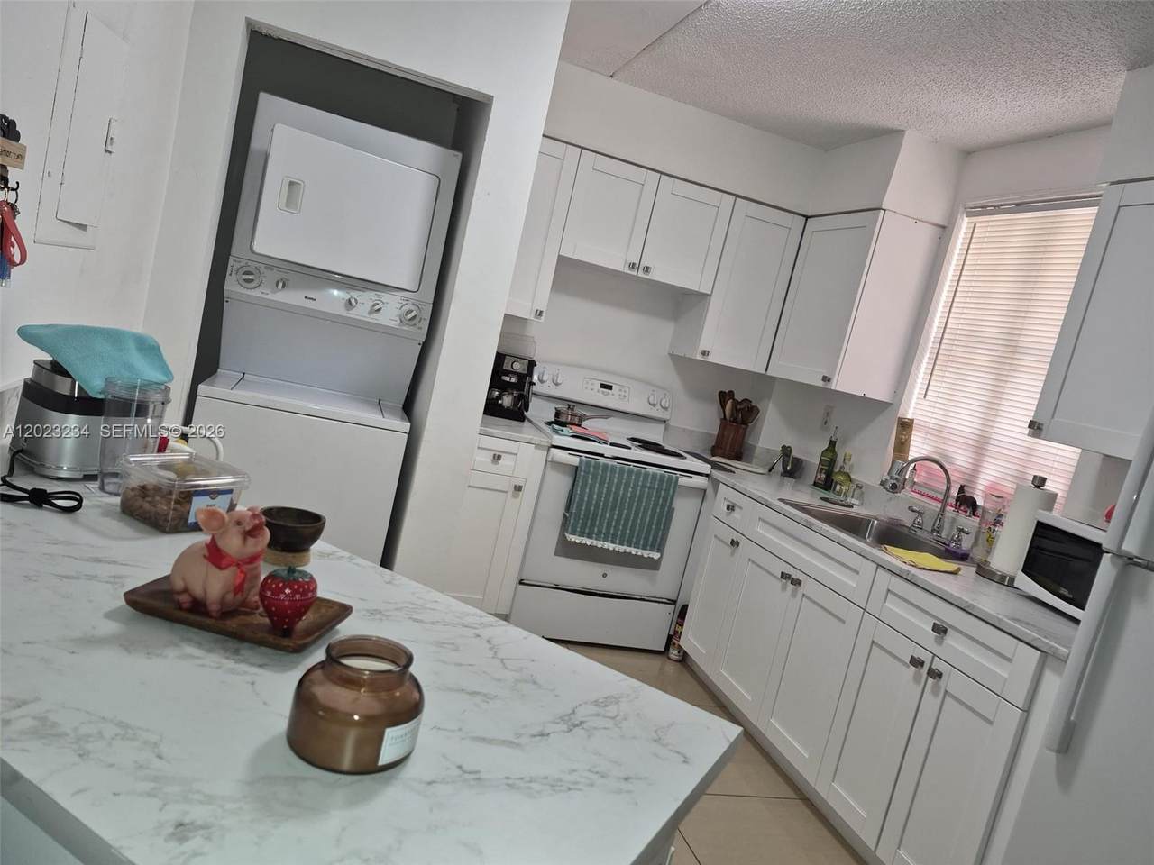 https://bt-photos.global.ssl.fastly.net/miami/1280_boomver_1_A12023234-2.jpg