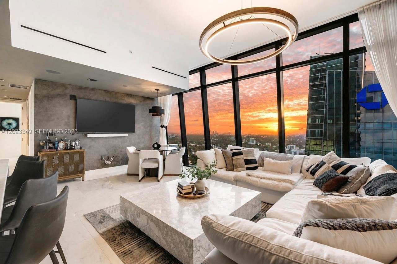 1451 Brickell Ave - Photo 1