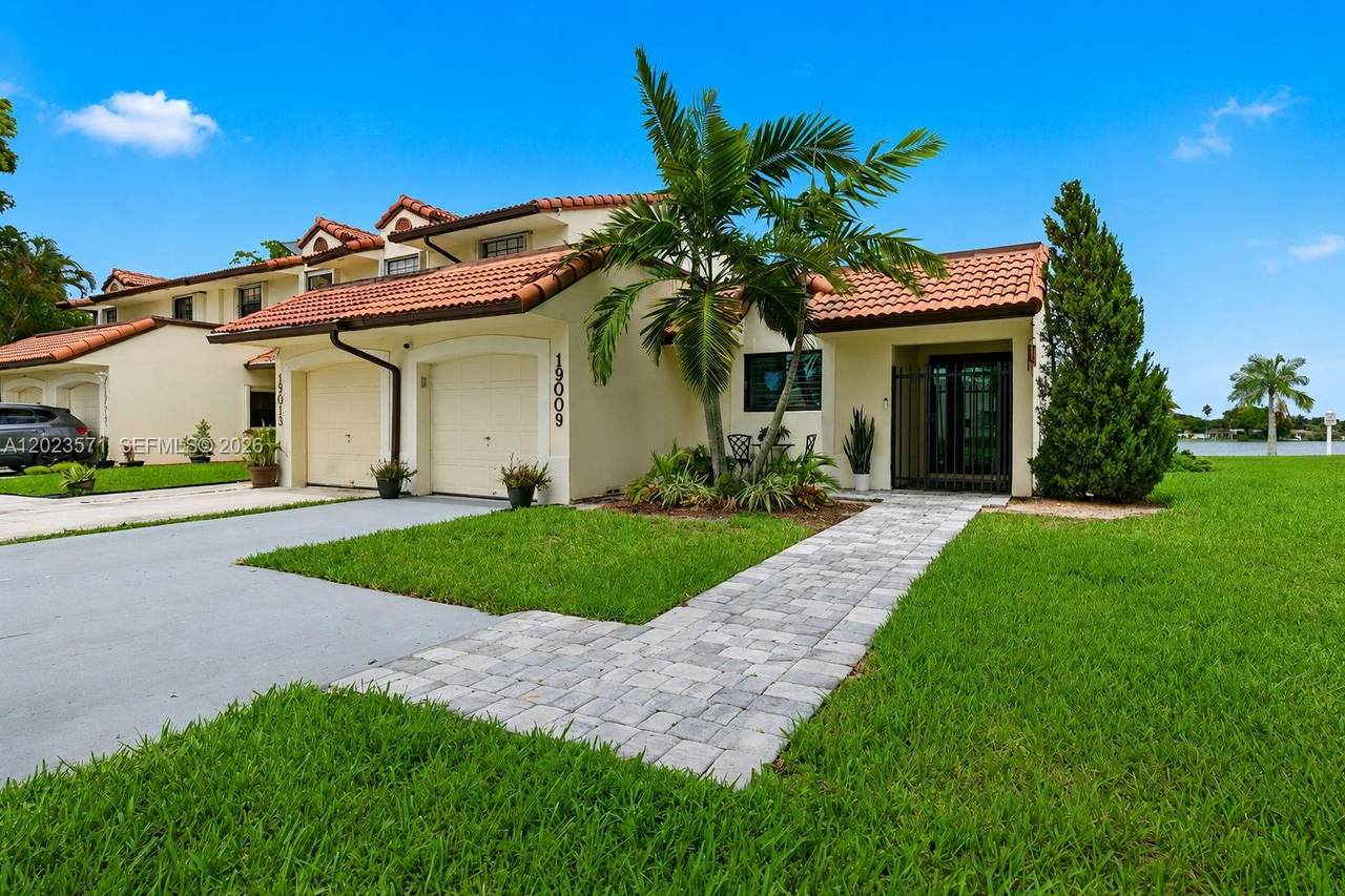 https://bt-photos.global.ssl.fastly.net/miami/1280_boomver_1_A12023571-2.jpg