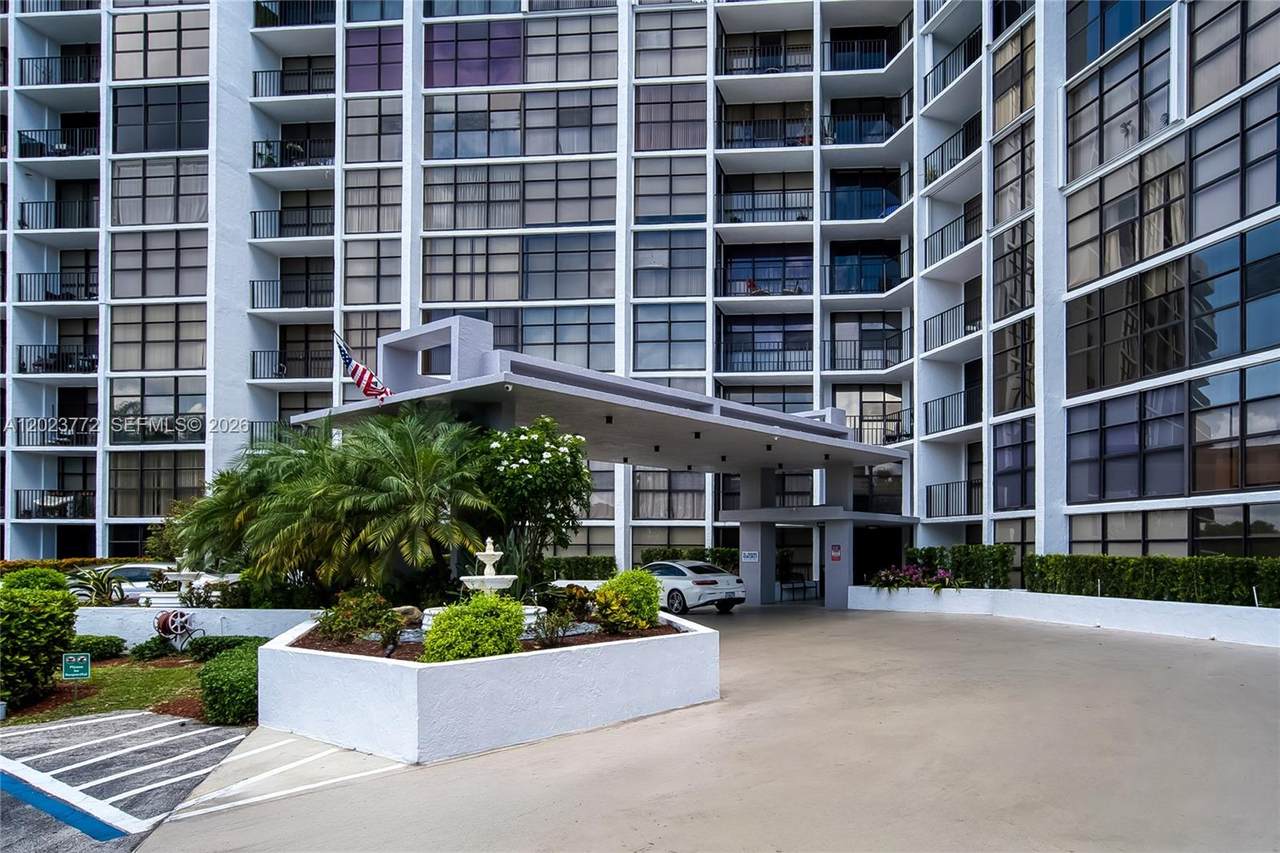 https://bt-photos.global.ssl.fastly.net/miami/1280_boomver_1_A12023772-2.jpg