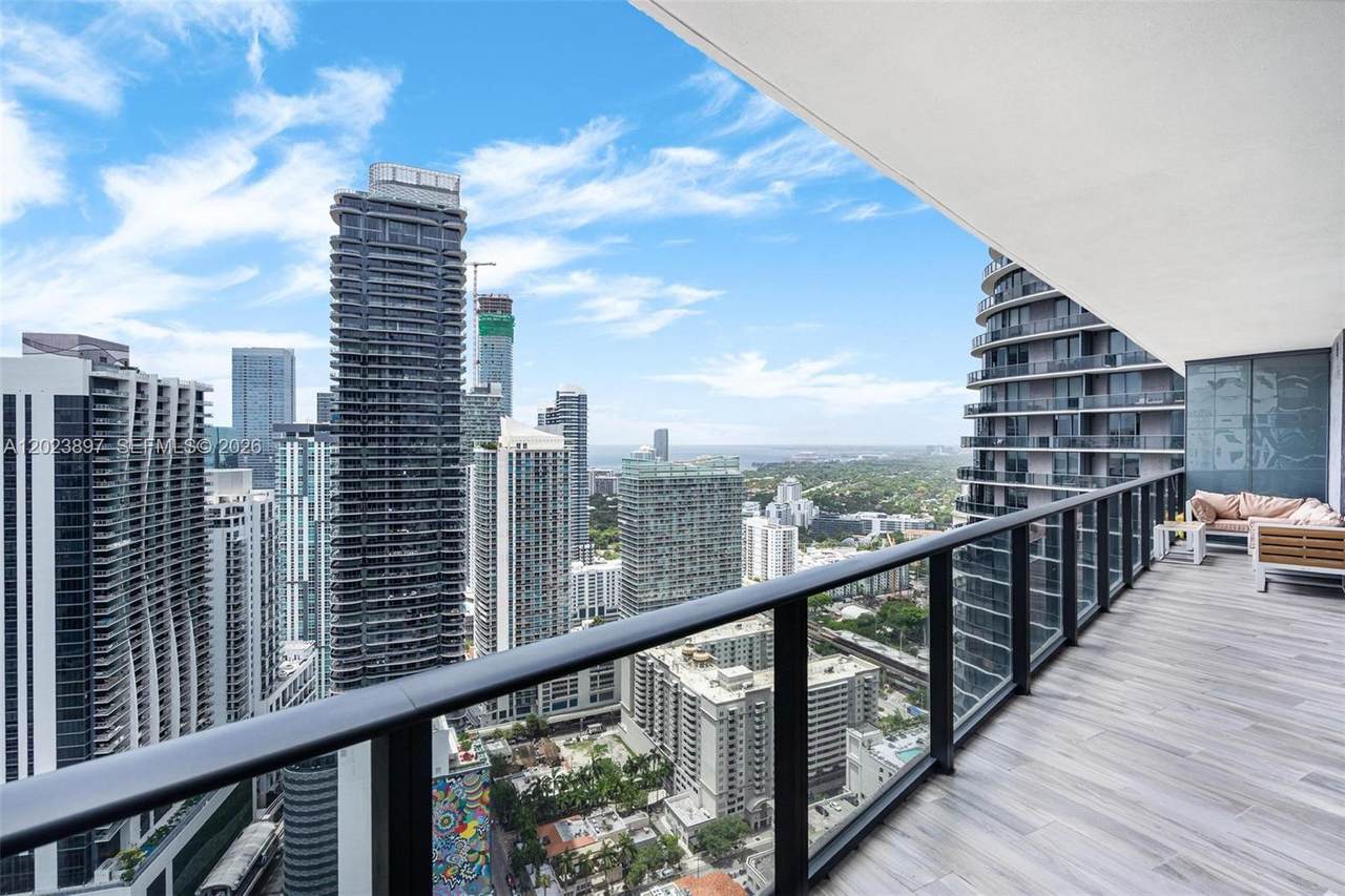 801 Miami Ave - Photo 1