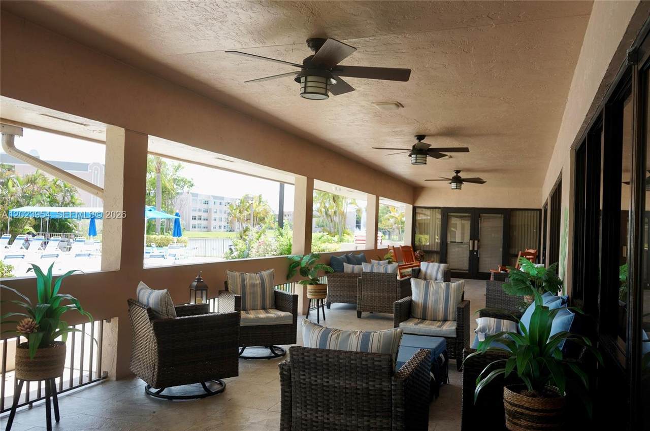 https://bt-photos.global.ssl.fastly.net/miami/1280_boomver_1_A12023954-2.jpg