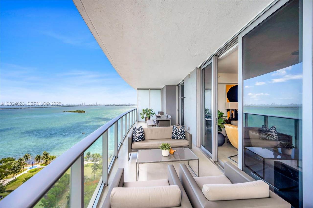https://bt-photos.global.ssl.fastly.net/miami/1280_boomver_1_A12024028-2.jpg