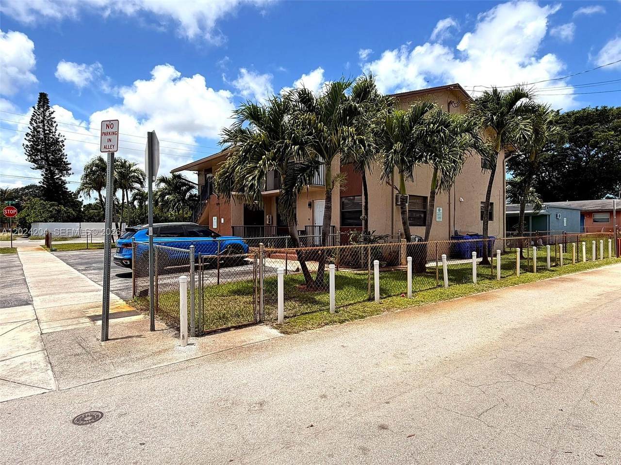 https://bt-photos.global.ssl.fastly.net/miami/orig_boomver_1_A12024204-2.jpg