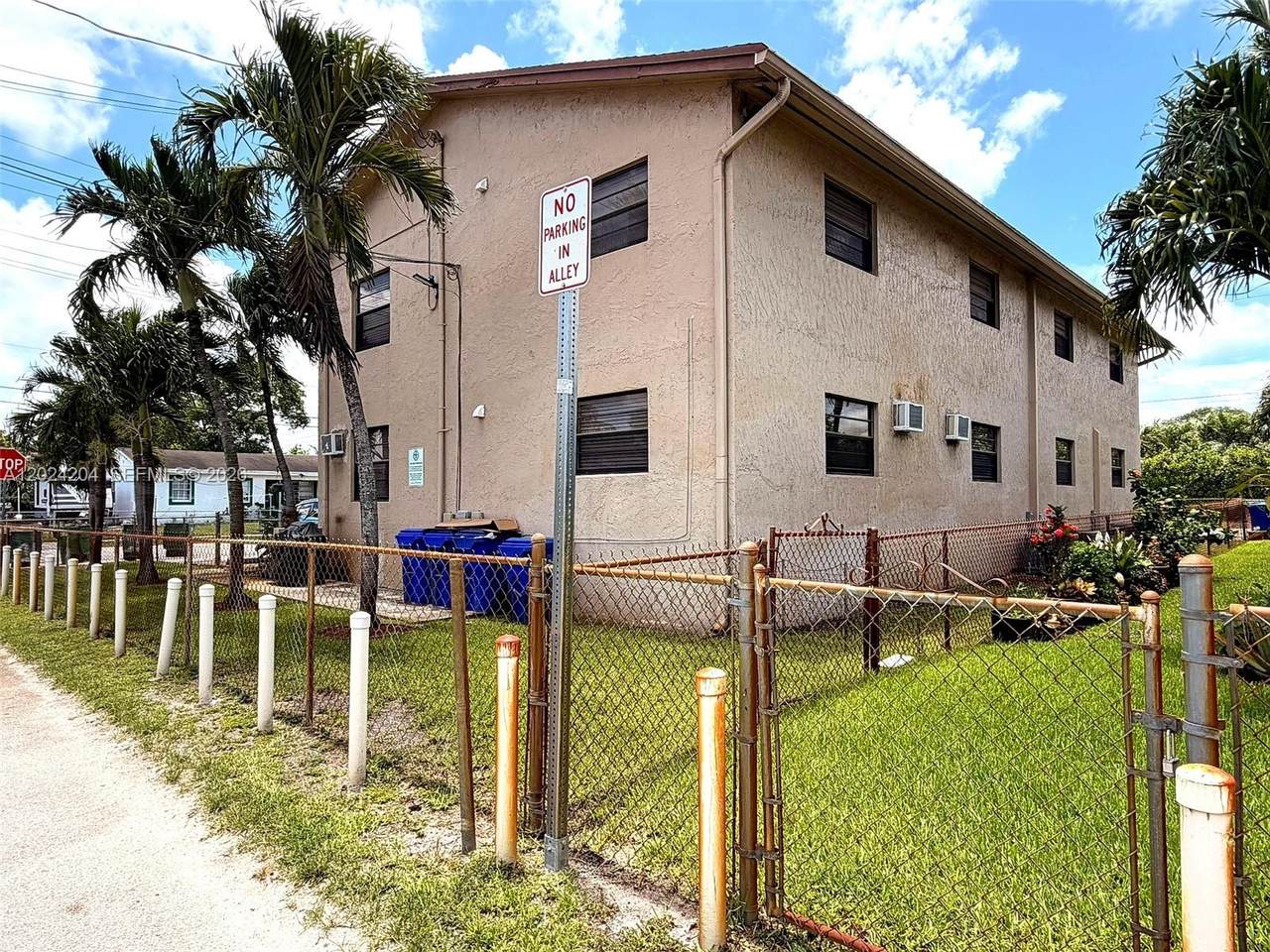 https://bt-photos.global.ssl.fastly.net/miami/orig_boomver_1_A12024204-2.jpg