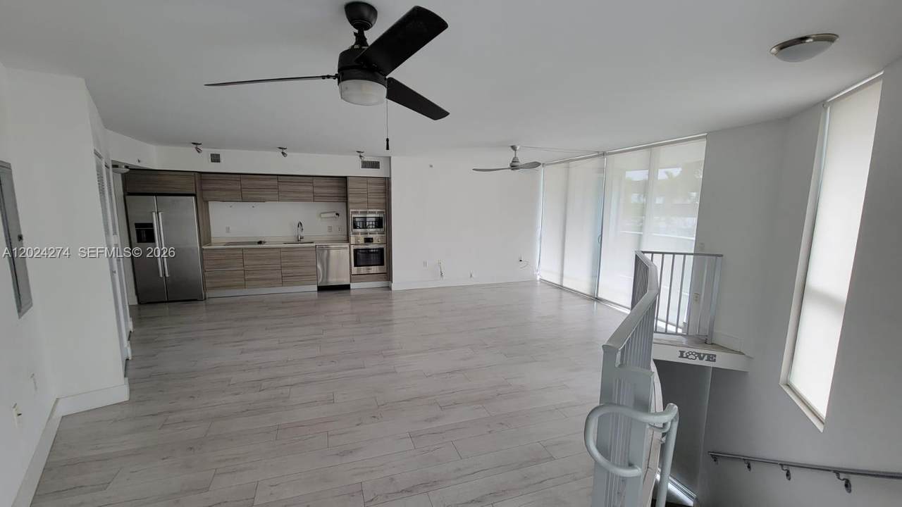 https://bt-photos.global.ssl.fastly.net/miami/1280_boomver_1_A12024274-2.jpg