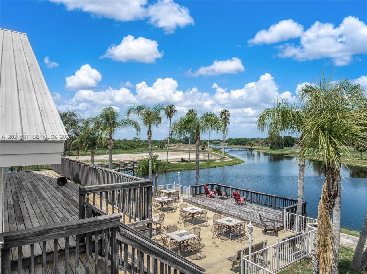 https://bt-photos.global.ssl.fastly.net/miami/1280_boomver_1_A12024537-2.jpg