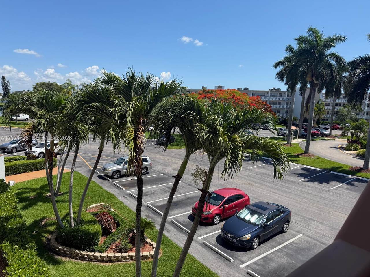 https://bt-photos.global.ssl.fastly.net/miami/1280_boomver_1_A12024706-2.jpg