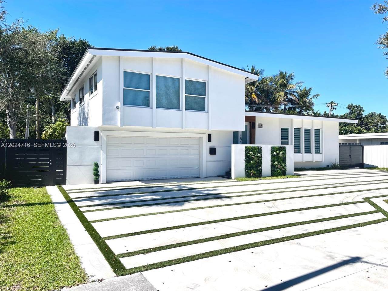 https://bt-photos.global.ssl.fastly.net/miami/1280_boomver_1_A12024716-2.jpg
